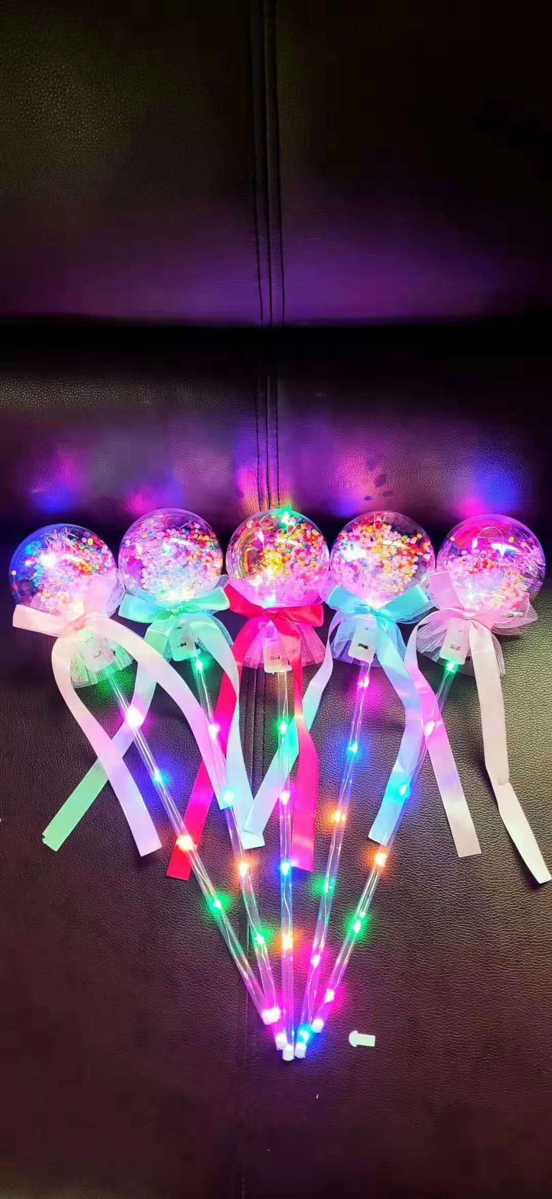 抖音熱銷星空仙女棒 一夜星空在手，點(diǎn)亮夜市童趣